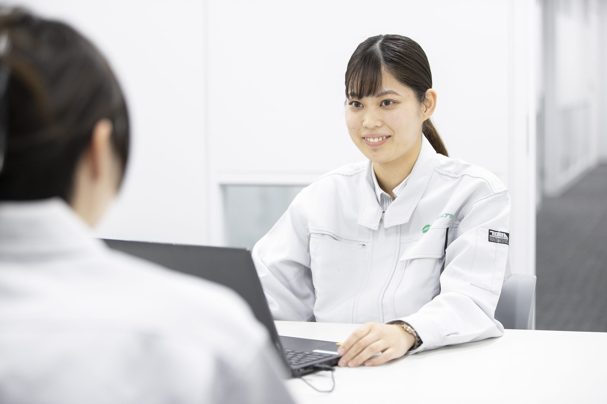 先輩社員のイメージ